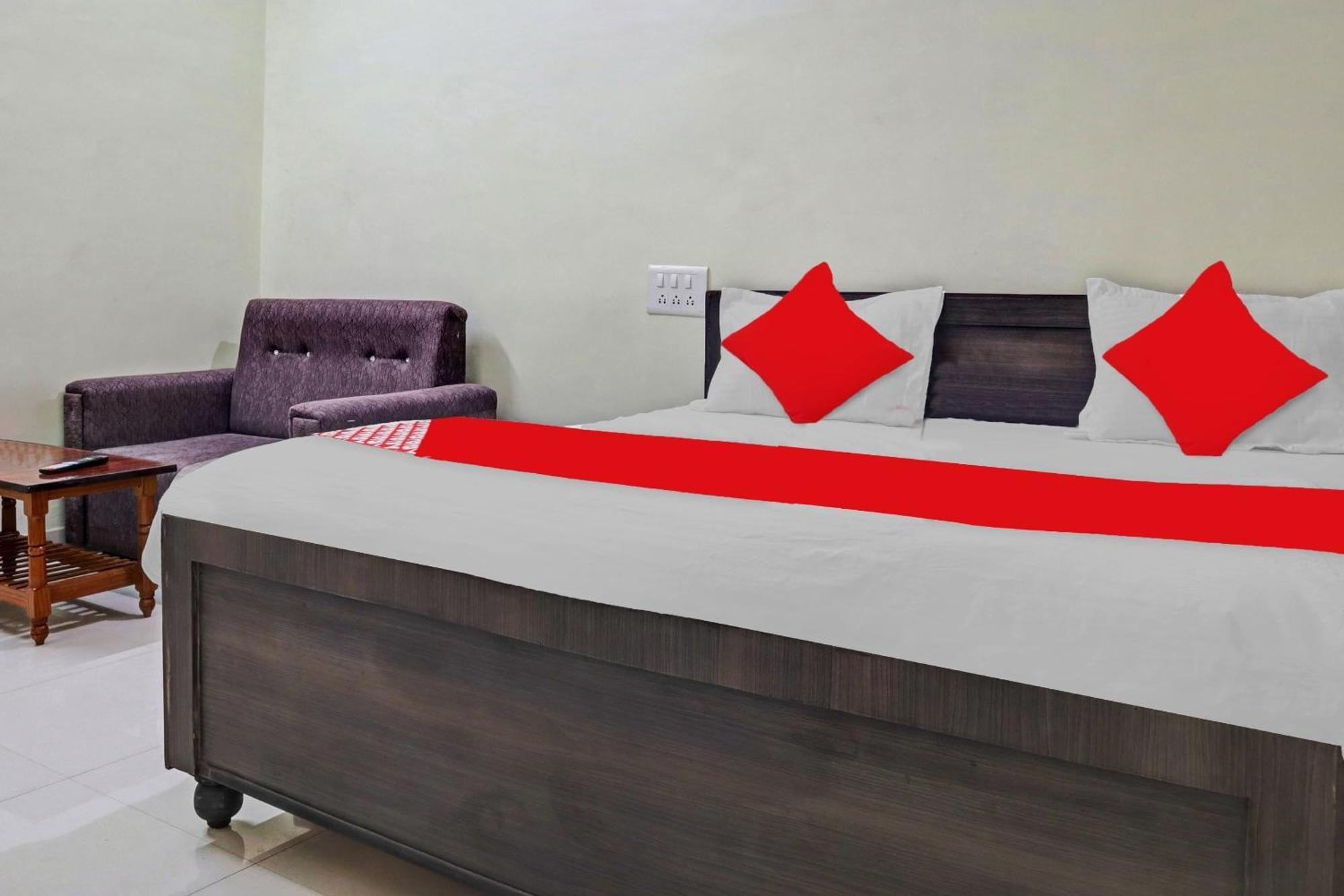 Hotel O Samridhi Bilāspur エクステリア 写真